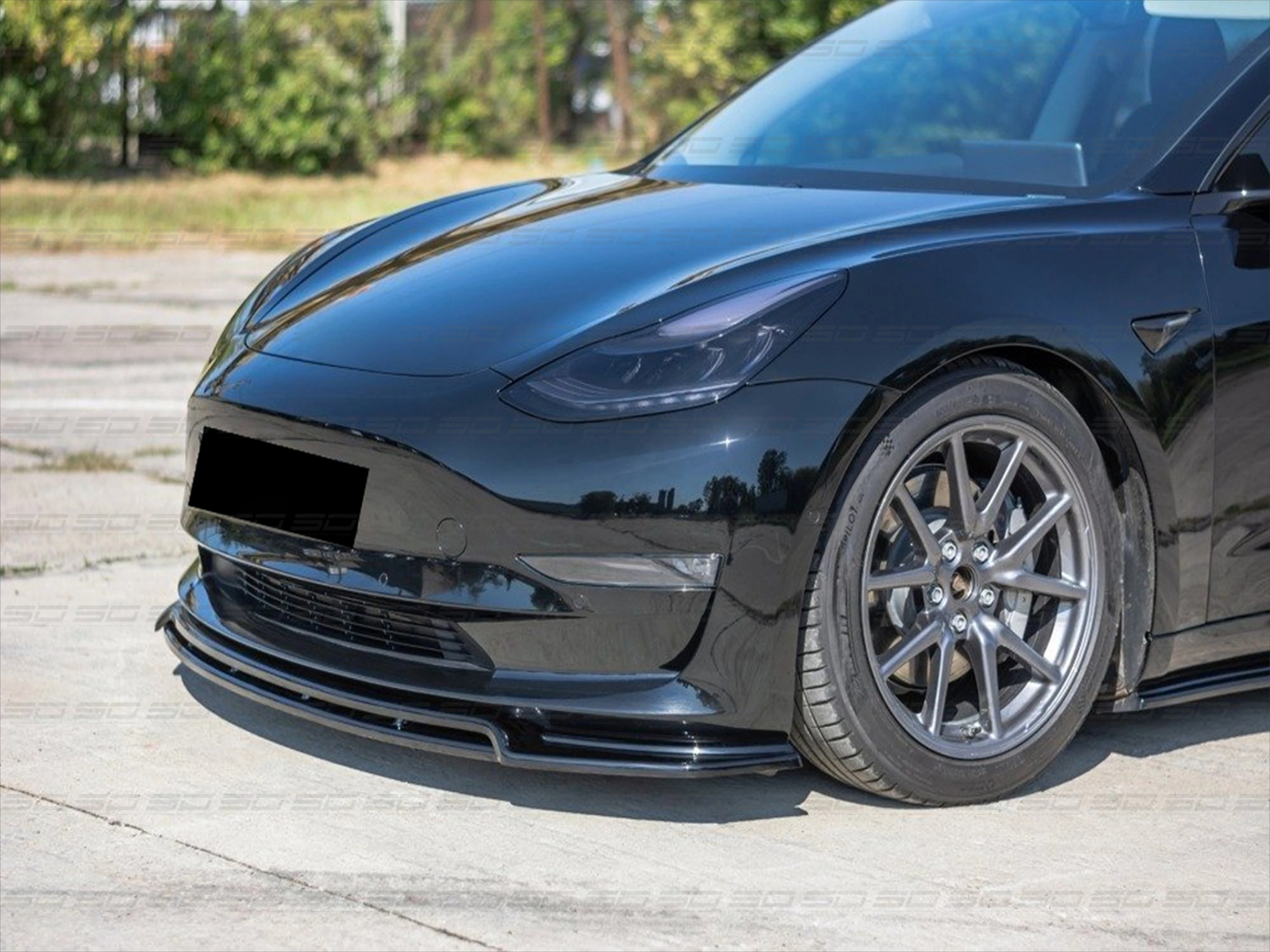 Dry Carbon Fiber Bodykit Max V2 Style Car Accessories  Front Lip for Model 3